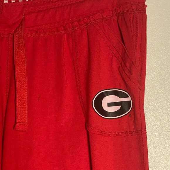Georgia Bulldogs wide leg pants with pockets and pull string waist. - Picture 8 of 9